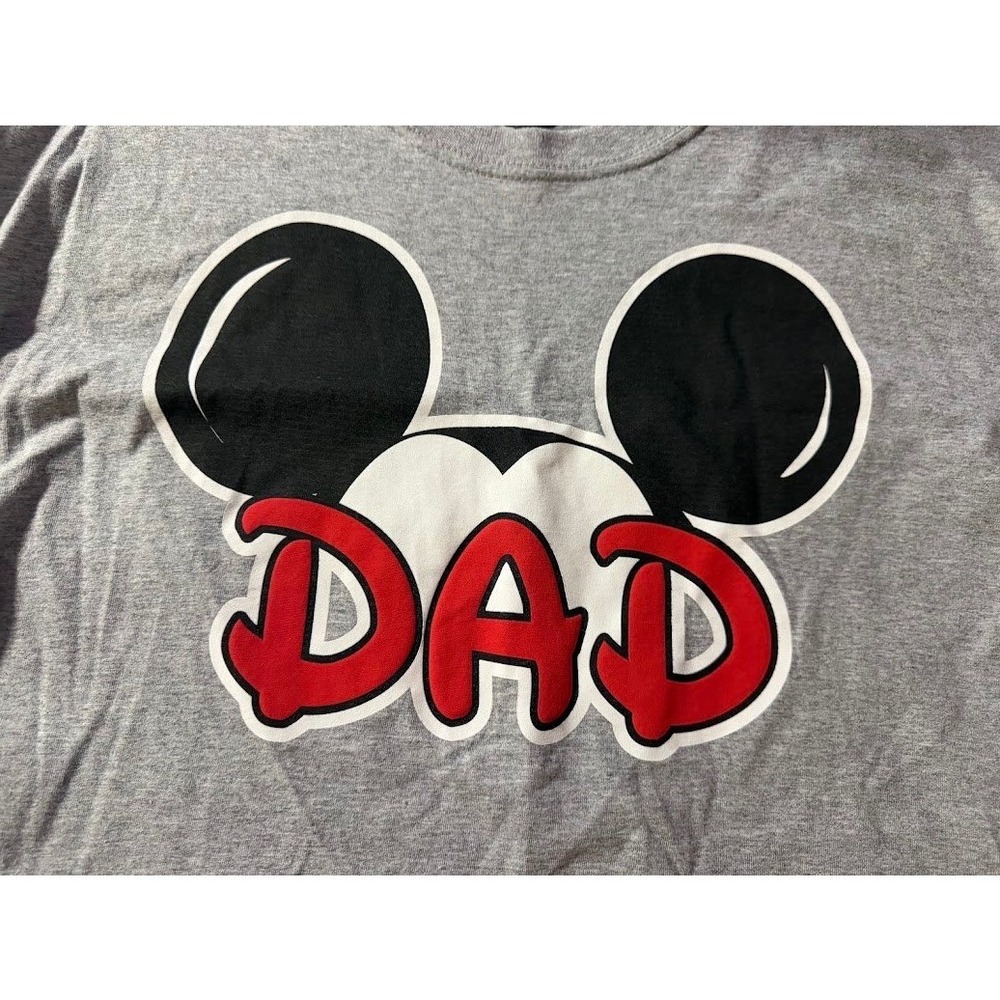 Disney Mickey Mouse Dad Graphic T-Shirt Mens Large Gray Short Sleeve Crewneck